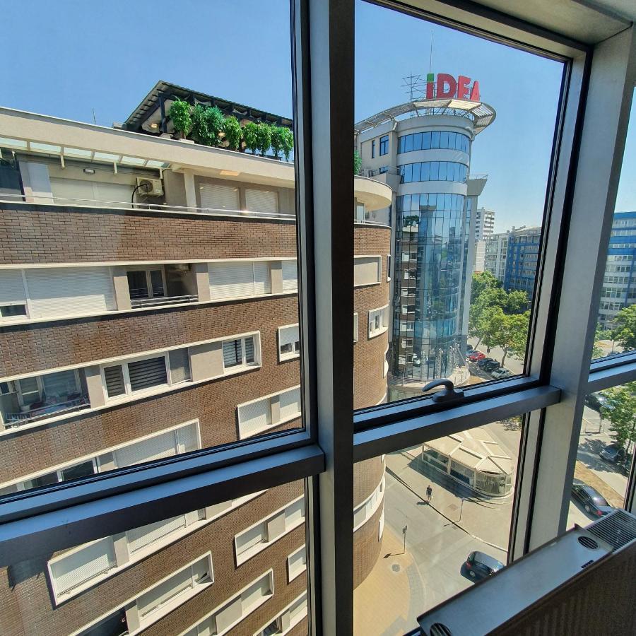 Boulevard Studio Apartment Újvidék Kültér fotó