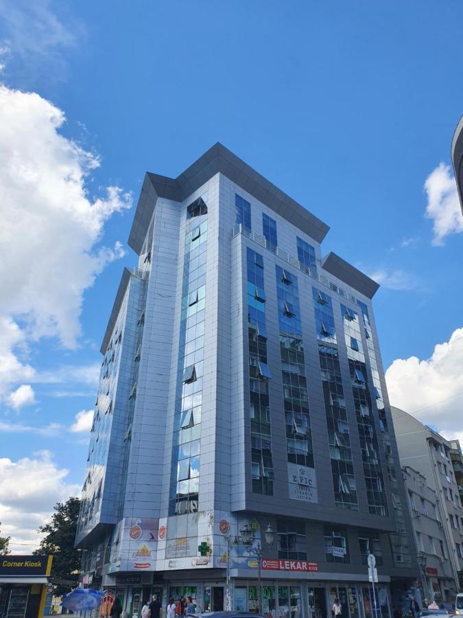 Boulevard Studio Apartment Újvidék Kültér fotó