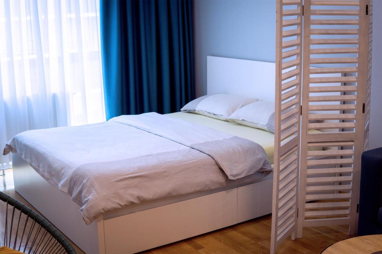 Boulevard Studio Apartment Újvidék Kültér fotó