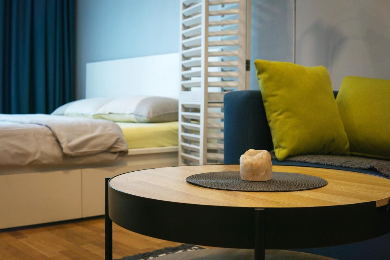 Boulevard Studio Apartment Újvidék Kültér fotó