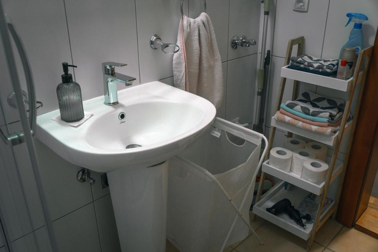 Boulevard Studio Apartment Újvidék Kültér fotó